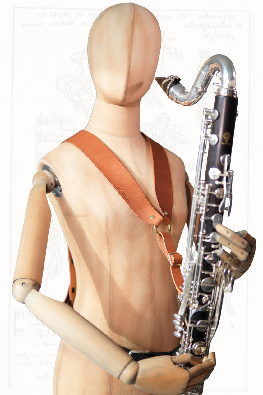 Ergonomic leather harness for sax & clarinet
