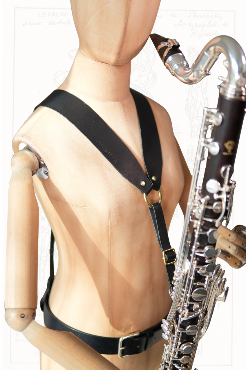 Ergonomic leather harness for sax & clarinet