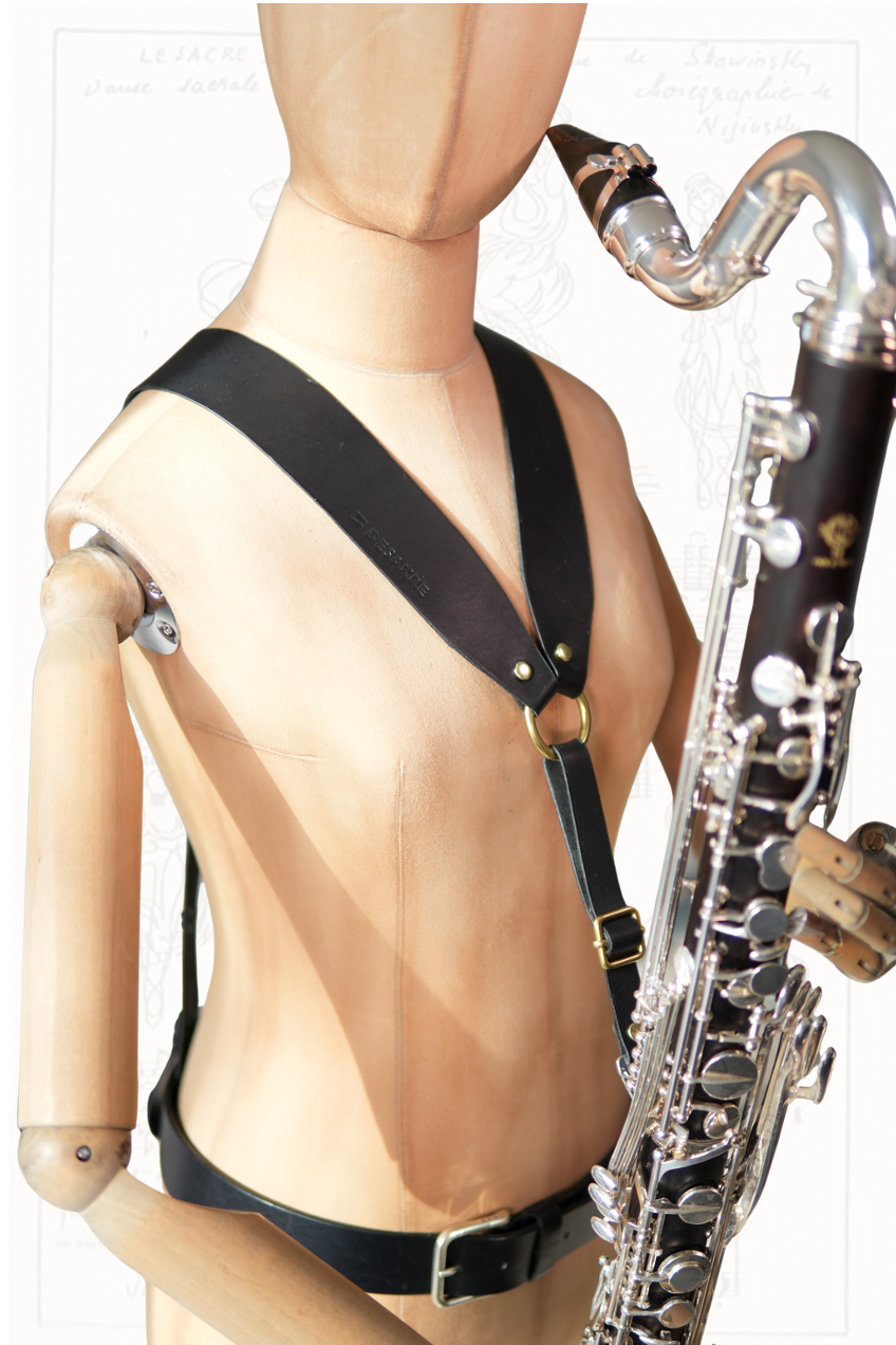 Ergonomic leather harness for sax & clarinet