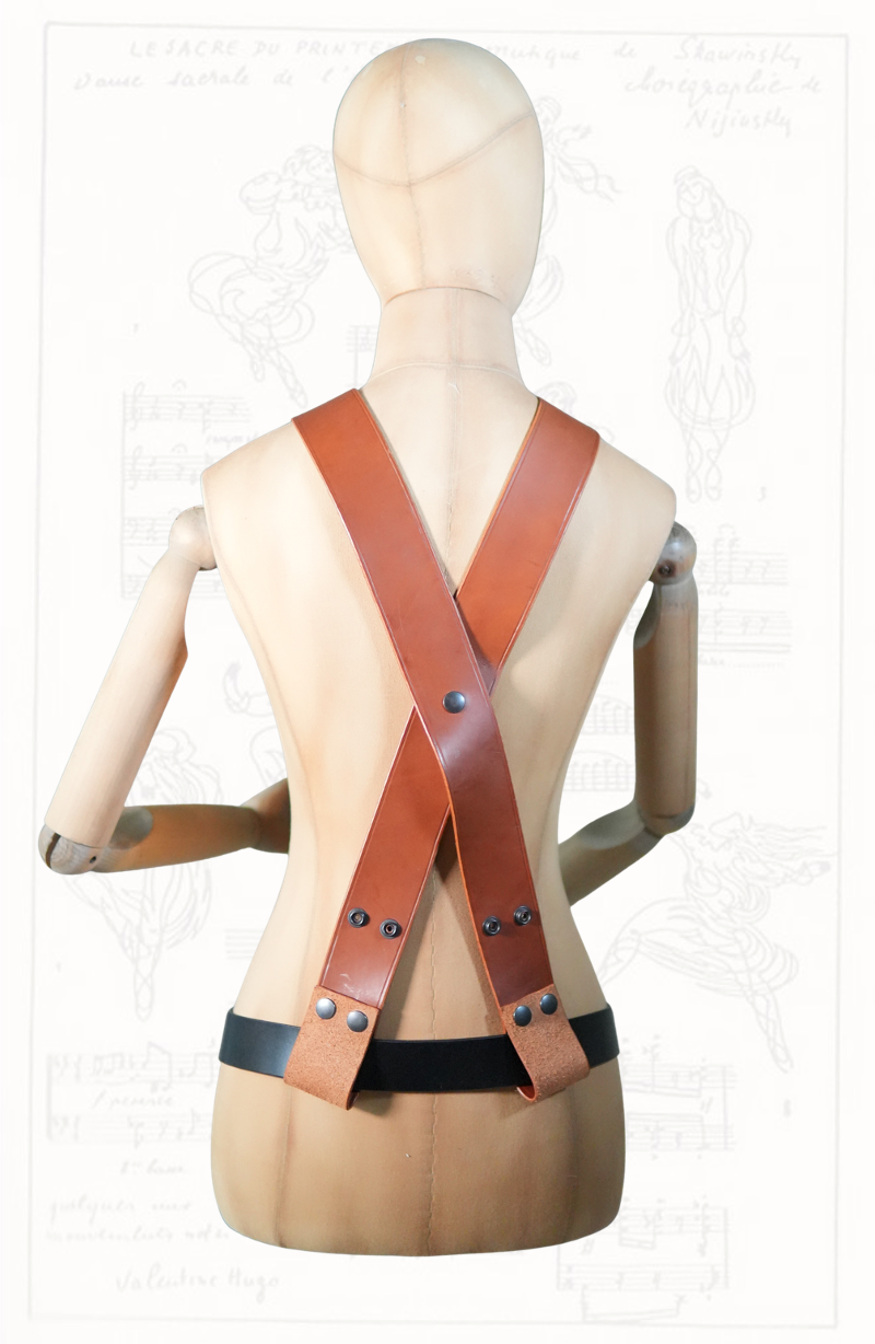 Ergonomic leather harness for sax & clarinet
